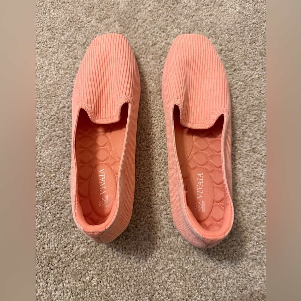 Vivaia Water-Repellent Square-Toe Loafers (Samantha Walker) tender peach 42/10.5 - Picture 4 of 6
